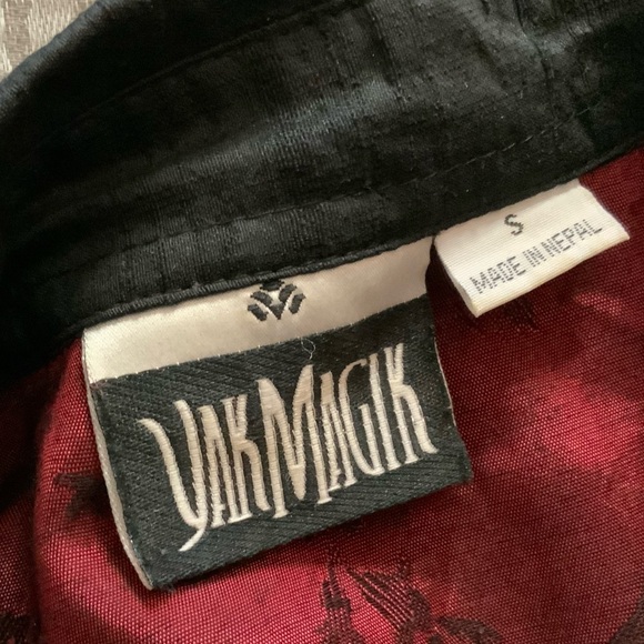 Floral Embroidered Silk  Black Blouse - Picture 7 of 11